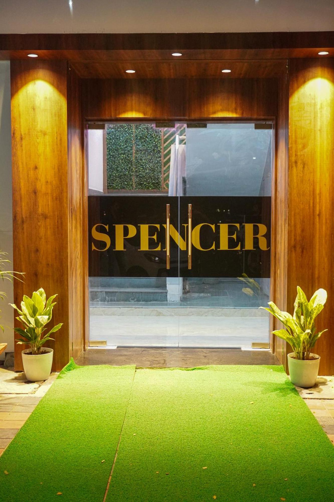 Hotel Spencer-Navi Mumbai Extérieur photo