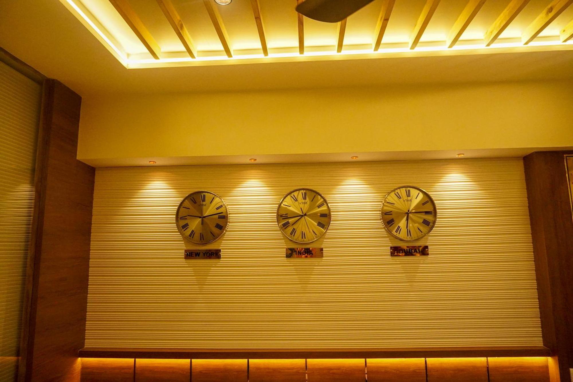 Hotel Spencer-Navi Mumbai Extérieur photo