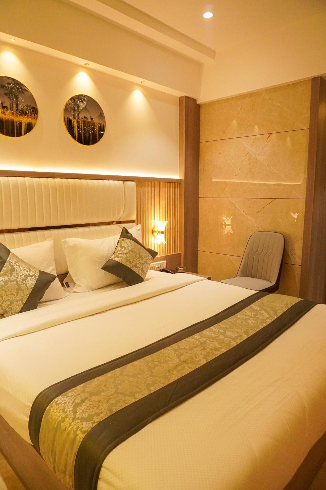 Hotel Spencer-Navi Mumbai Extérieur photo